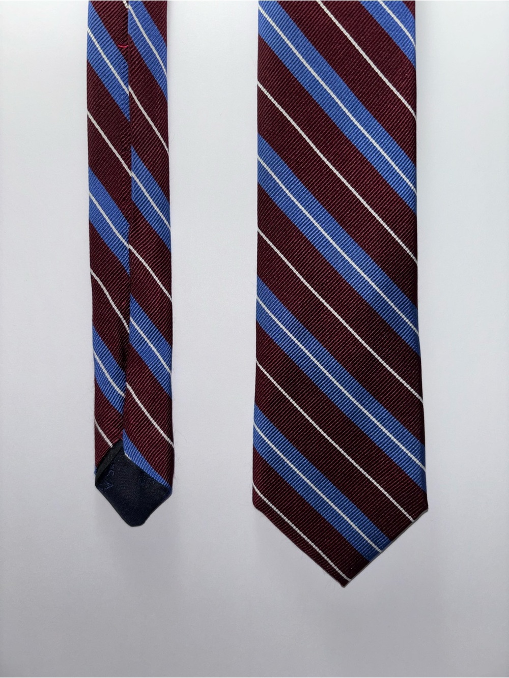 Jos A Bank Repp Tie Men’s Necktie 100% Silk Maroon Blue White Stripes Short 55”